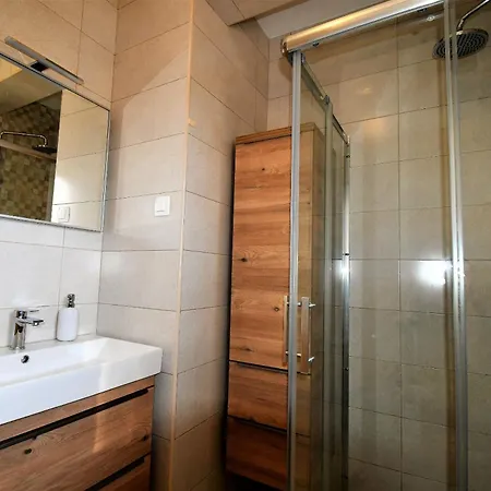 Mirjana V Apartment
