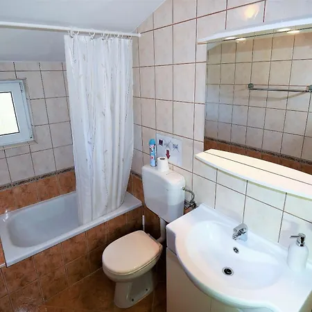 Apartment Mirjana V *